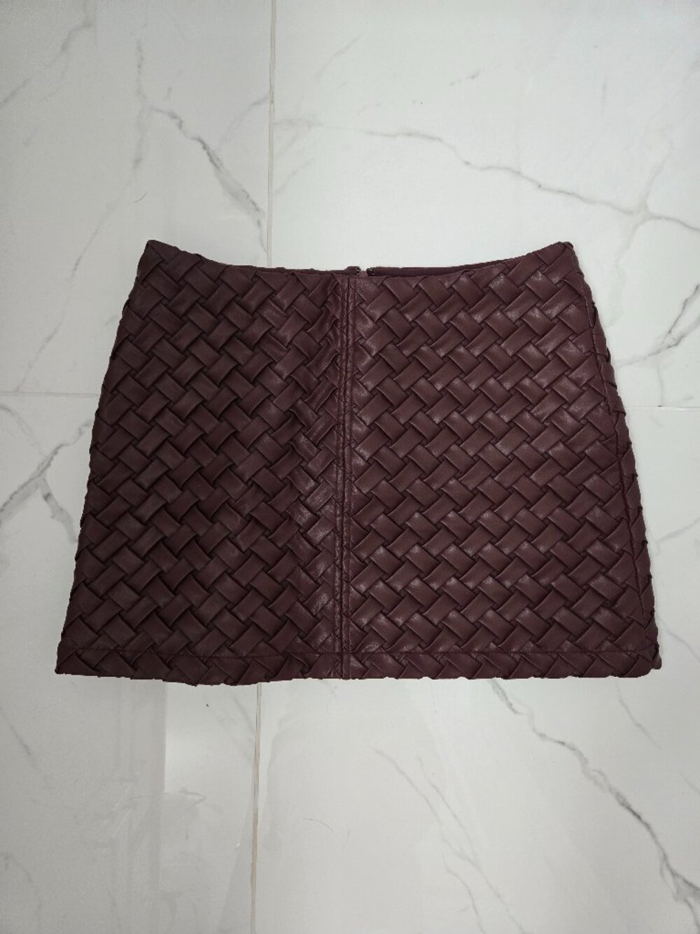 Burgundy Faux Leather Woven Mini Skirt-Commense L